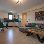 Apartment Element *