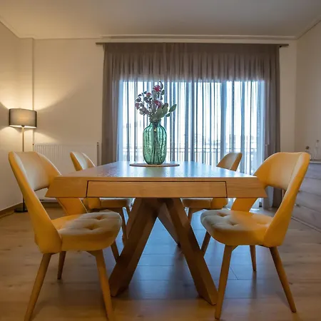 Element - Yellow - 2bd - Kalambaka