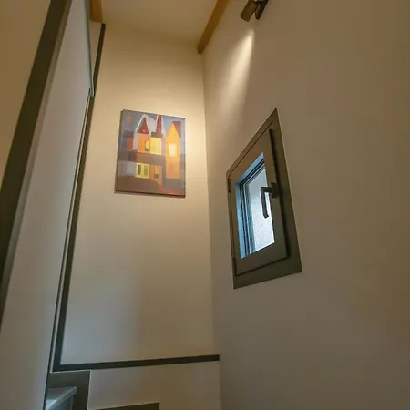 Element - Yellow - 2bd - Apartment Kalambaka