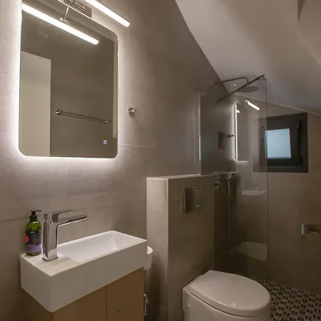 Element - Yellow - 2bd - Apartment Kalambaka