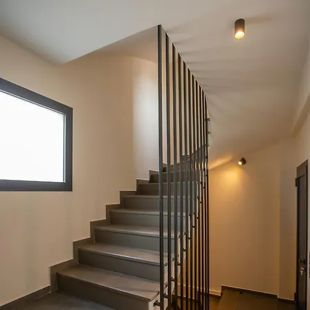 Element - Yellow - 2bd - Apartment Kalambaka